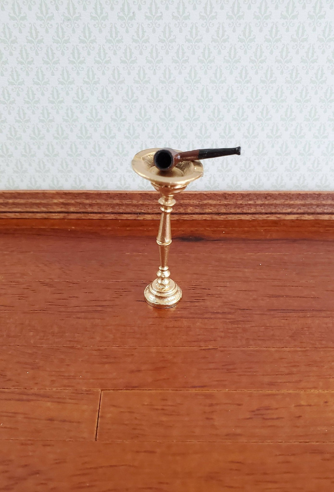 Dollhouse Miniature Smoking Pipe Classic Style Painted Metal 1:12 Scale - Miniature Crush