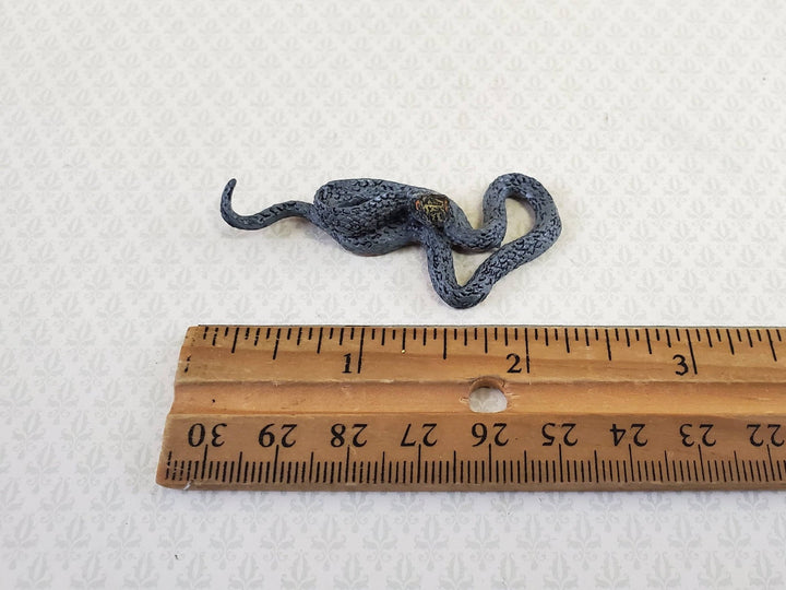 Dollhouse Miniature Snake Monocled Cobra 1:12 Scale Pet Animal Falcon Minis - Miniature Crush