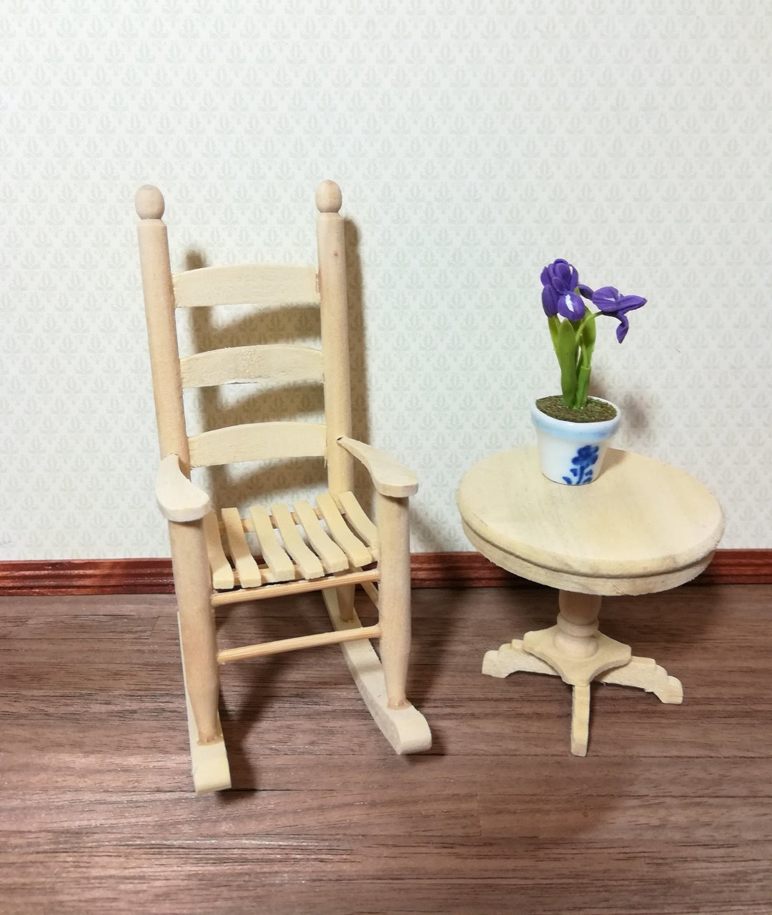 Dollhouse Miniature Table Small Unfinished Round Side or End Table 1:12 Scale Furniture - Miniature Crush