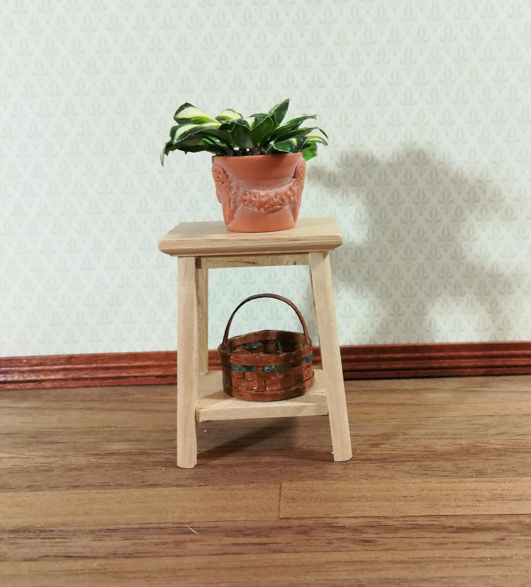 Dollhouse Miniature Unfinished Fern or Plant Stand Side Table 1:12 Scale - Miniature Crush