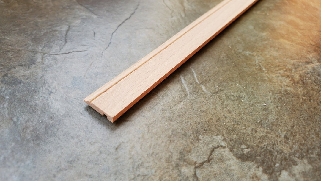Dollhouse Miniatures Baseboard Trim or Molding w/ Wire Channel 1/2" wide x 18" 1:12 Scale - Miniature Crush