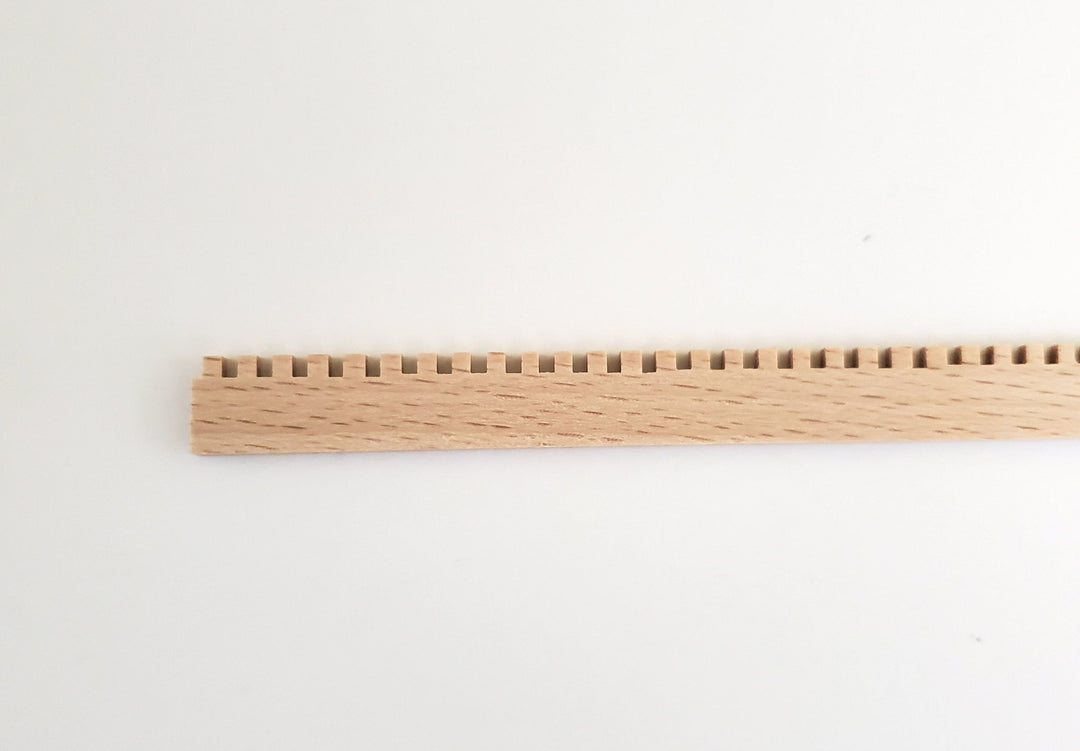 Dollhouse Miniatures Flat Dentil Crown Molding Cornice Trim 7/16" tall x 18" 1:12 - Miniature Crush