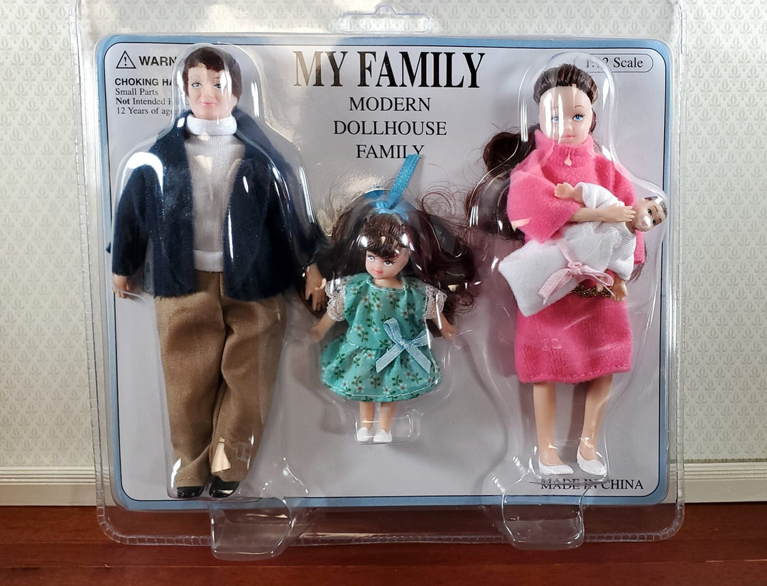 Dollhouse Modern Family Dolls Dad Mom Daughter Baby Poseable 1:12 Scale Removable Clothes - Miniature Crush