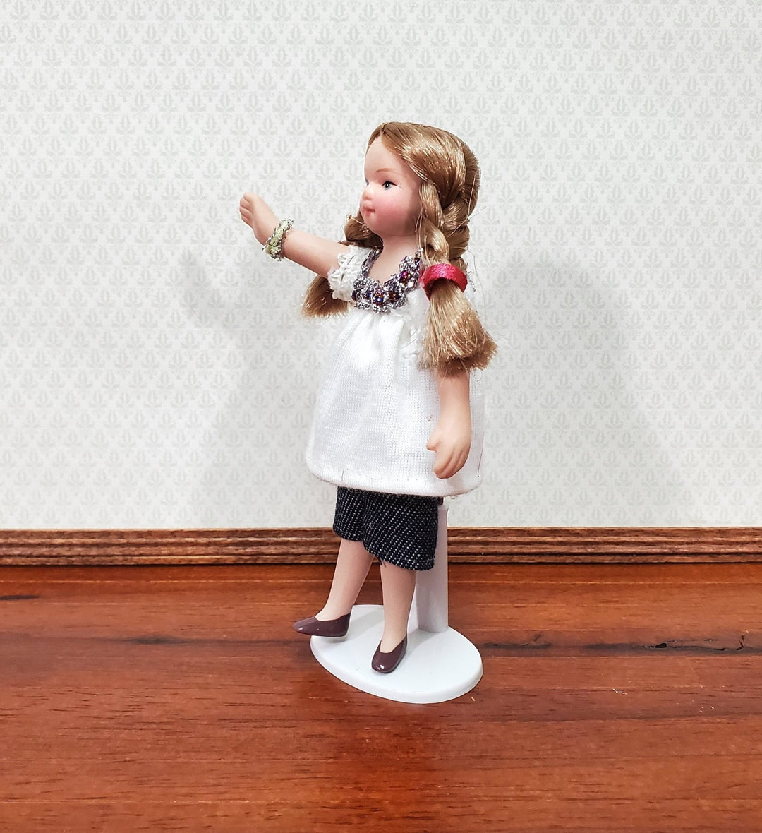 Dollhouse Modern Girl Doll Braids Porcelain Poseable 1:12 Scale Miniature - Miniature Crush