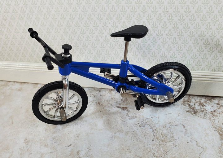 Dollhouse Mountain Bike Bicycle Blue & Black 1:12 Scale Miniature Moveable - Miniature Crush