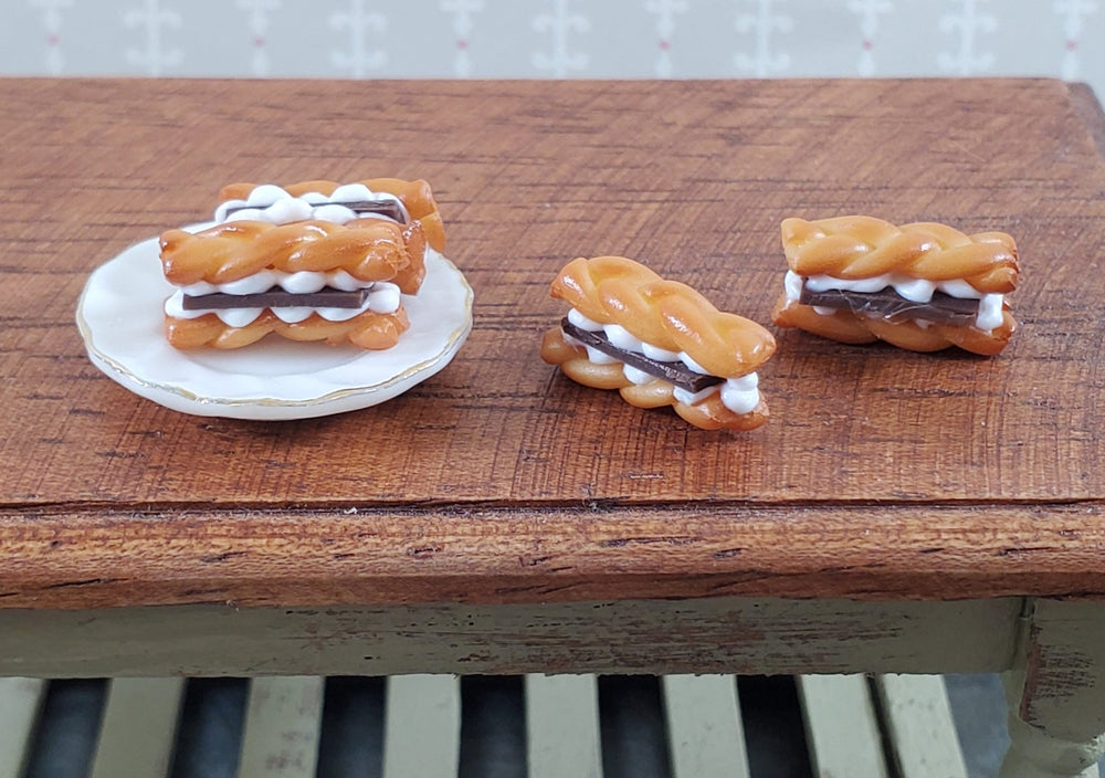 Dollhouse Pastries Set of 4 Eclair Pastry Puff 1:12 Scale Miniature Kitchen Food - Miniature Crush