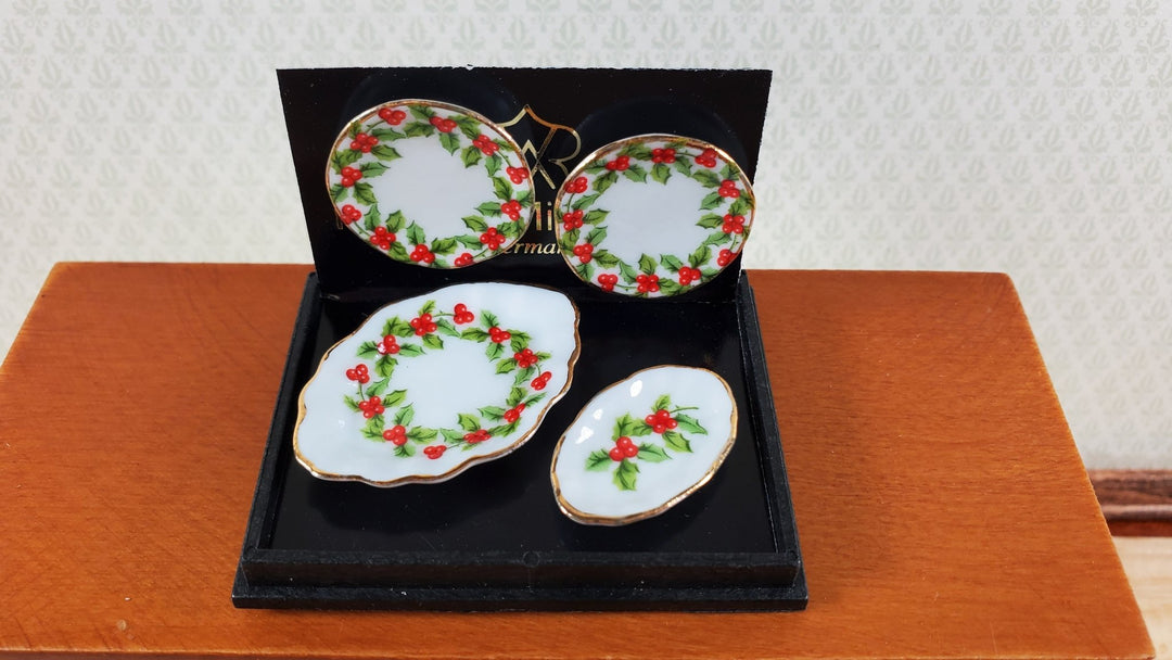 Dollhouse Plates & Platters Mistletoe Reutter Porcelain 1:12 Scale Miniatures - Miniature Crush