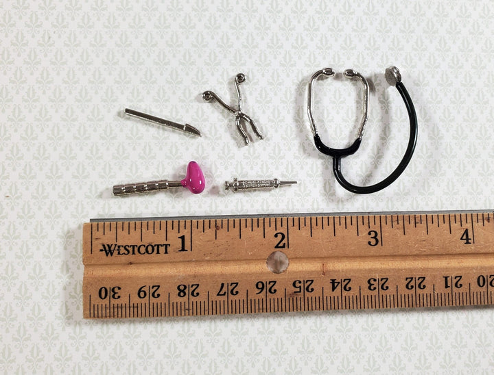 Dollhouse Tiny Medical Surgical Instruments 5 Pieces Metal Miniatures 1:12 Scale - Miniature Crush