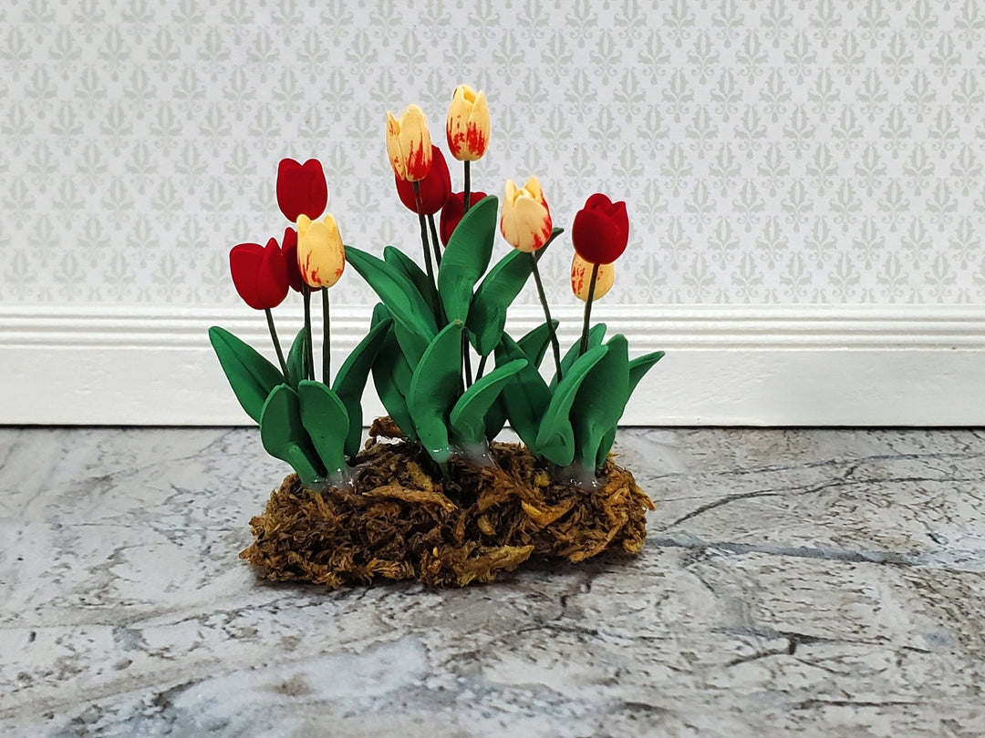 Dollhouse Tulips Flower Bed Border Red & Peach 1:12 Scale Miniature Garden - Miniature Crush