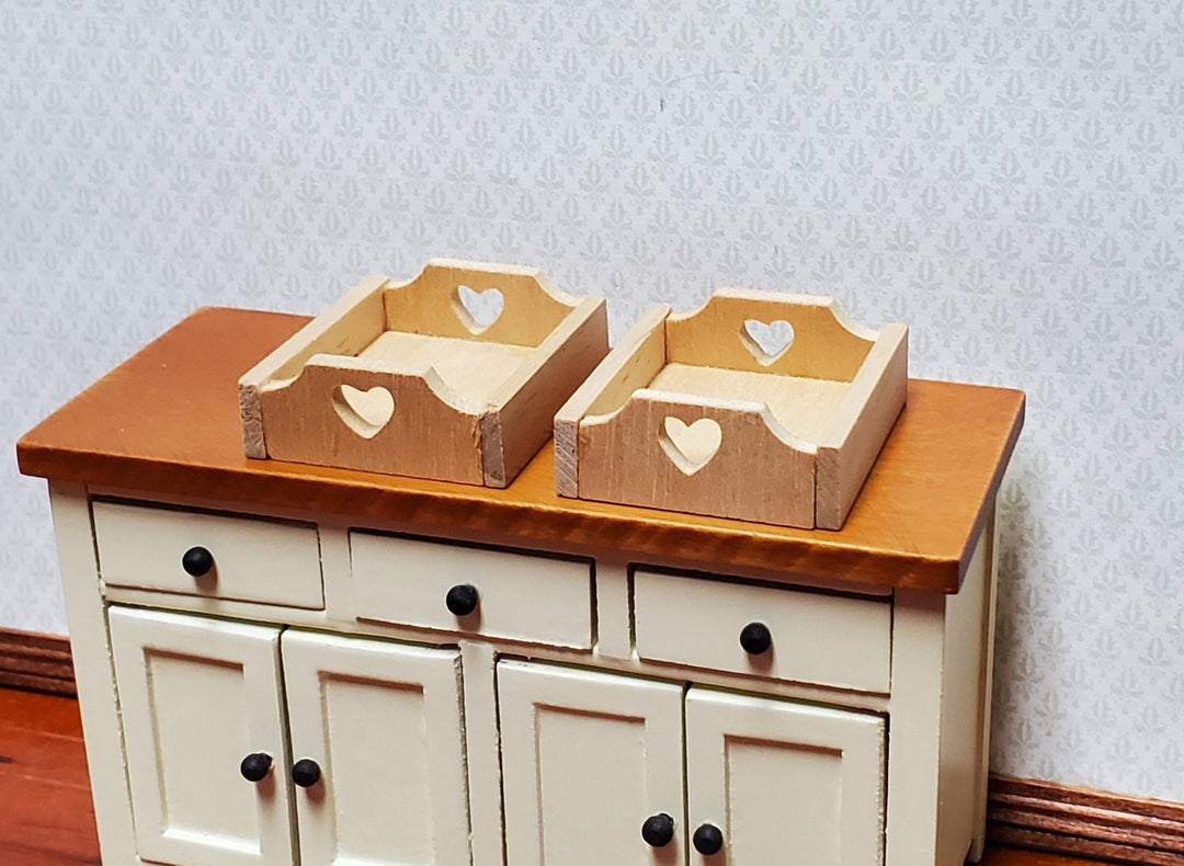 Dollhouse Wood Crates for Fruits or Vegetables with Heart Design 1:12 Scale Unpainted - Miniature Crush