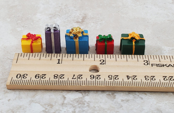 Dollhouse Wrapped Gifts Presents Resin x5 Small Boxes Multi Colored with Bows - Miniature Crush
