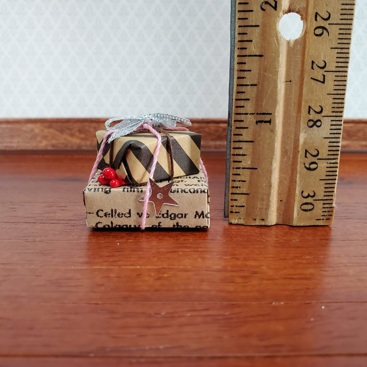 Dollhouse Wrapped Gifts Tiny Presents 1:12 Scale Miniatures Birthday or Christmas - Miniature Crush