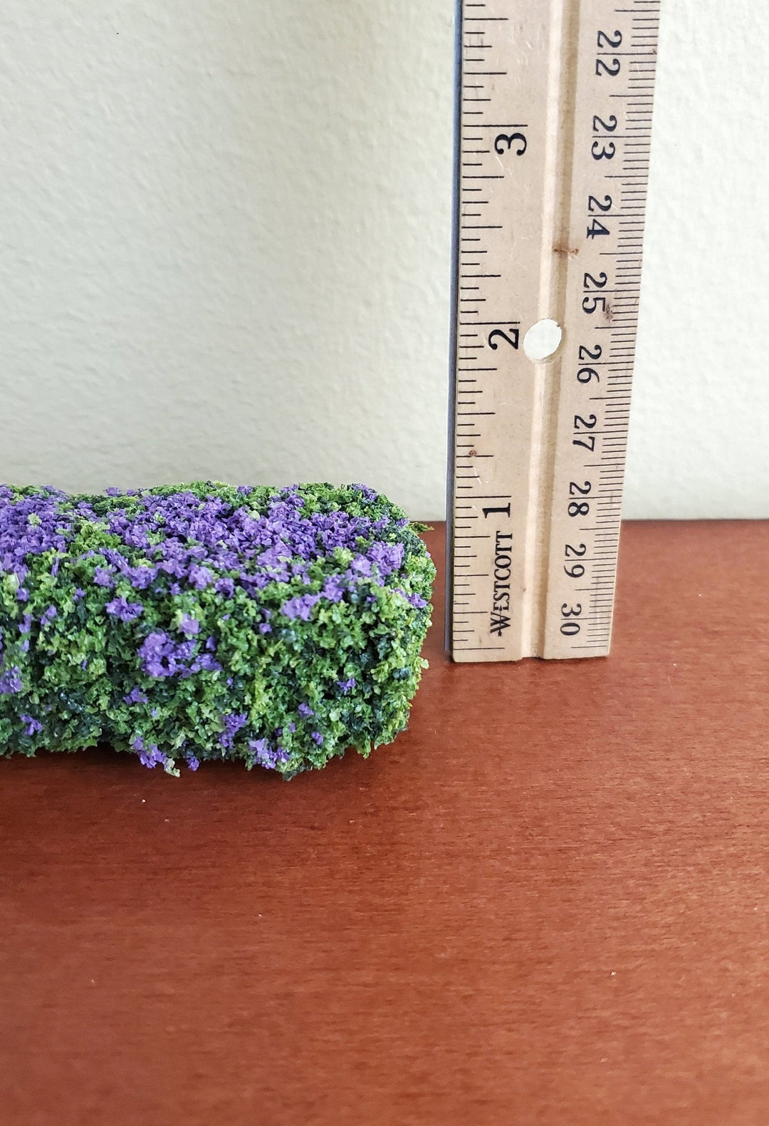 Flowering Hedge Purple Bendable Model RR Dioramas Dollhouses Scenery - Miniature Crush