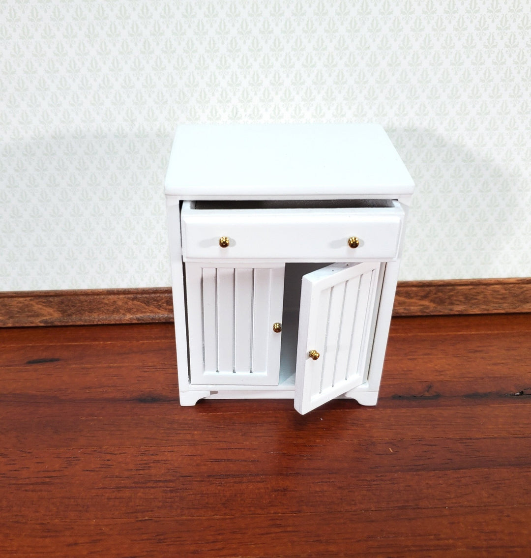JBM Dollhouse Lower Kitchen Cabinet in White 1:12 Scale Miniature Cupboard - Miniature Crush