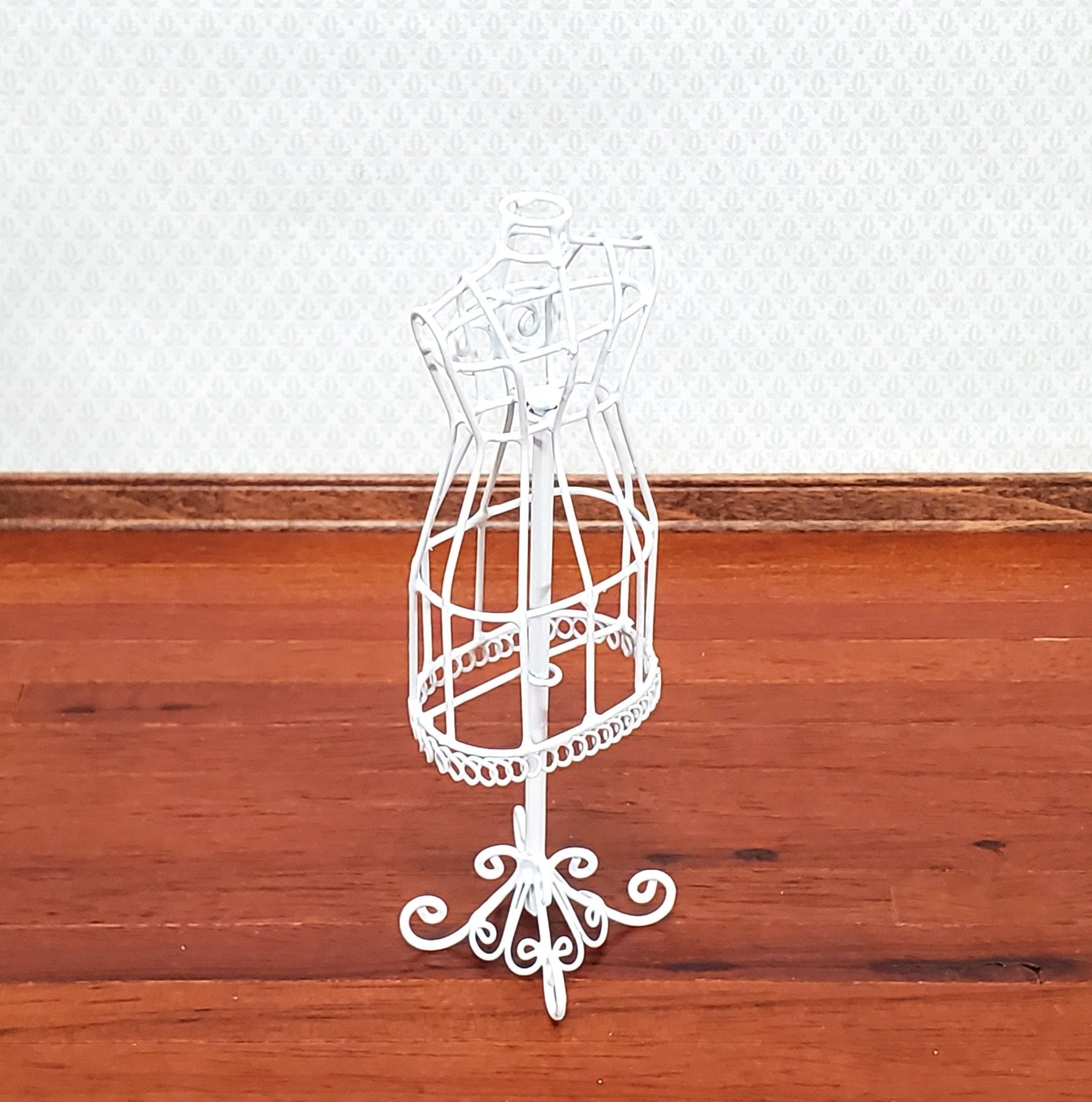 mini metal dress form Bonnlo Female Wire Dress Form, Vintage Style Wire Mannequin for Home Decor Display, Small Size Adjustable Height Metal Wire Body