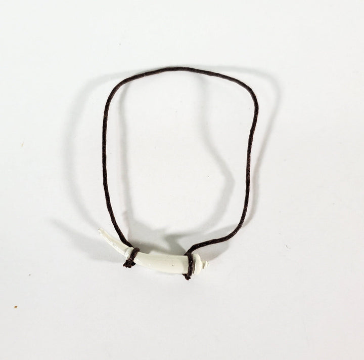Miniature Power Horn with Strap Painted Metal 1:12 Scale Decor Accessories - Miniature Crush